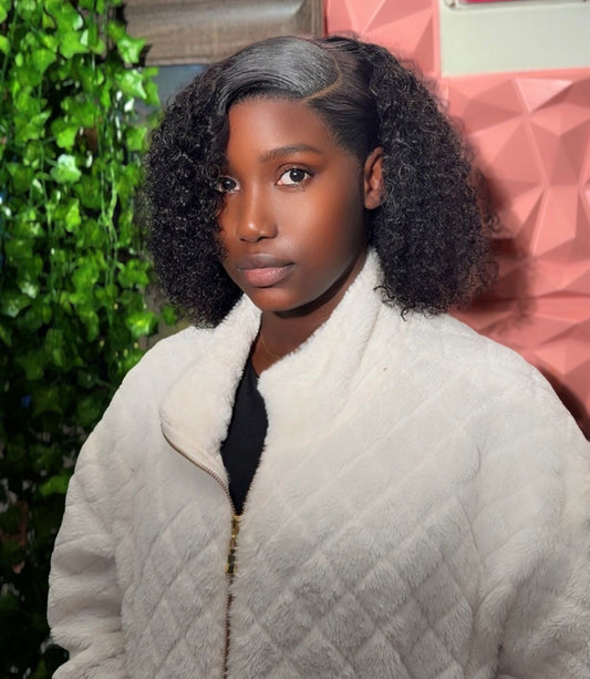 13x4 Lace Front Wig – Afro Curly